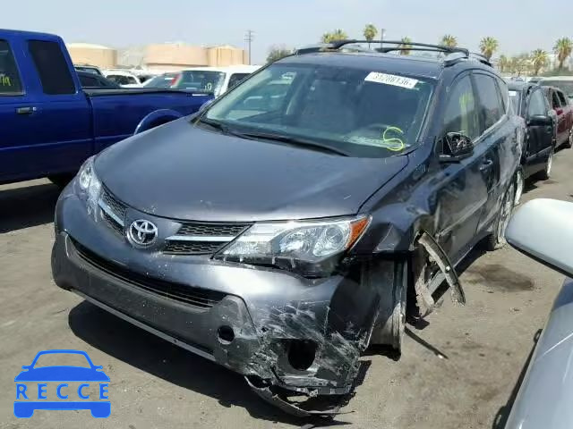 2015 TOYOTA RAV4 XLE JTMRFREV2FD113190 image 1
