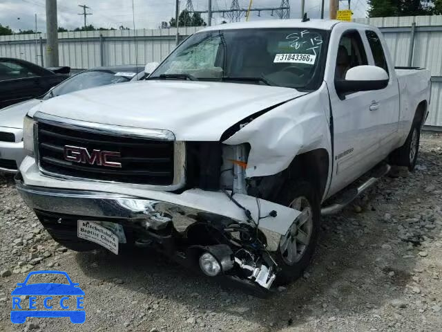 2007 GMC SIERRA C15 2GTEC19J571588586 image 1