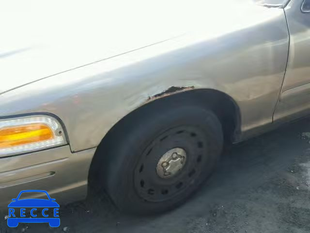 2005 FORD CROWN VIC 2FAFP71W45X152198 image 9