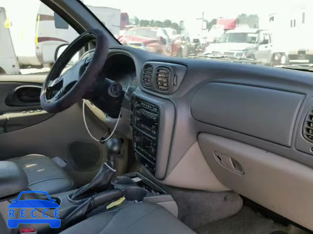 2002 CHEVROLET TRAILBLAZE 1GNDT13S522266818 image 4