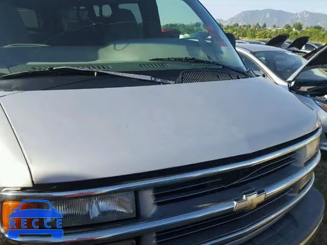 1998 CHEVROLET EXPRESS G2 1GAGG29R9W1058210 image 9