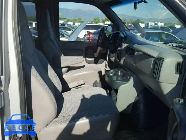 1998 CHEVROLET EXPRESS G2 1GAGG29R9W1058210 image 4
