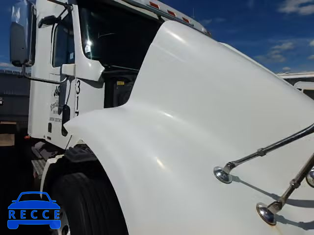 2010 FREIGHTLINER CONVENTION 1FUGF0CVXALAS7349 Bild 8