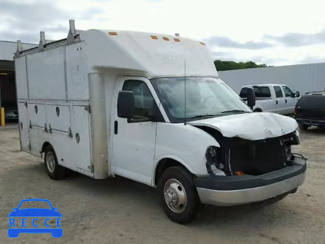 2004 CHEVROLET EXPRESS CU 1GBJG31U041121960 image 0