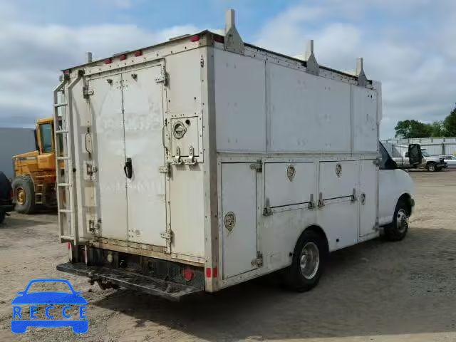 2004 CHEVROLET EXPRESS CU 1GBJG31U041121960 image 3