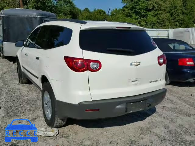 2011 CHEVROLET TRAVERSE L 1GNKRFED0BJ365683 image 2