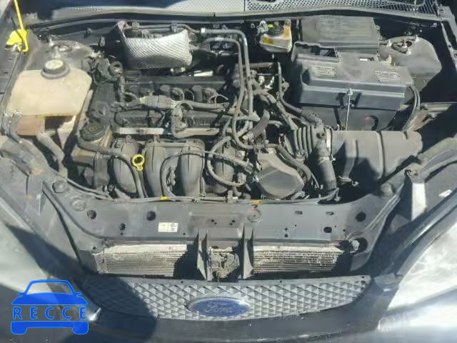 2006 FORD FOCUS ZX4 1FAFP34N86W208619 image 6