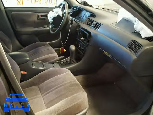 1998 TOYOTA CAMRY CE/L JT2BG22K0W0255862 зображення 4