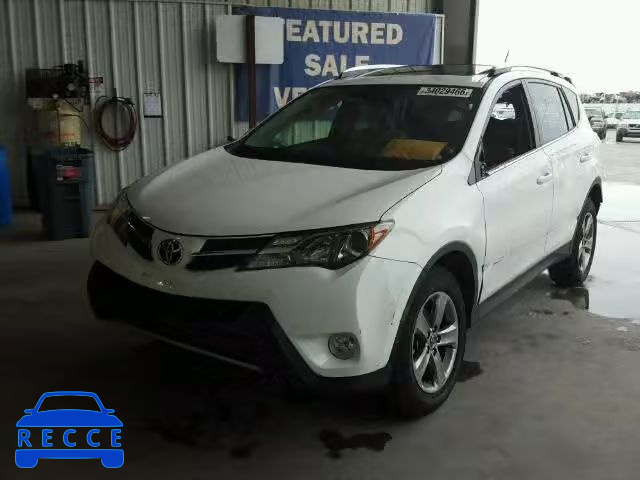 2015 TOYOTA RAV4 XLE JTMWFREV0FD069208 image 1