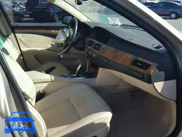 2008 BMW 528I WBANU53558C114131 зображення 4