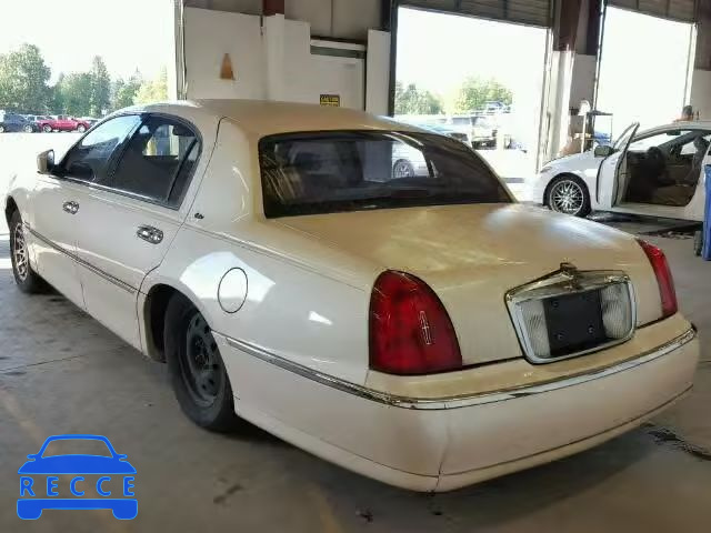 1998 LINCOLN TOWN CAR C 1LNFM83W0WY637764 зображення 2