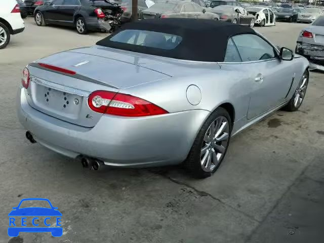 2010 JAGUAR XKR SAJWA4EC1AMB38839 Bild 3