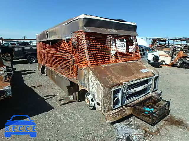 1984 CHEVROLET P30 1GCHP32M1E3304105 image 0