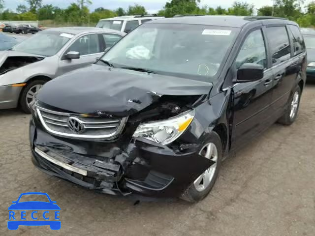 2011 VOLKSWAGEN ROUTAN SE 2V4RW3DG0BR642019 image 1