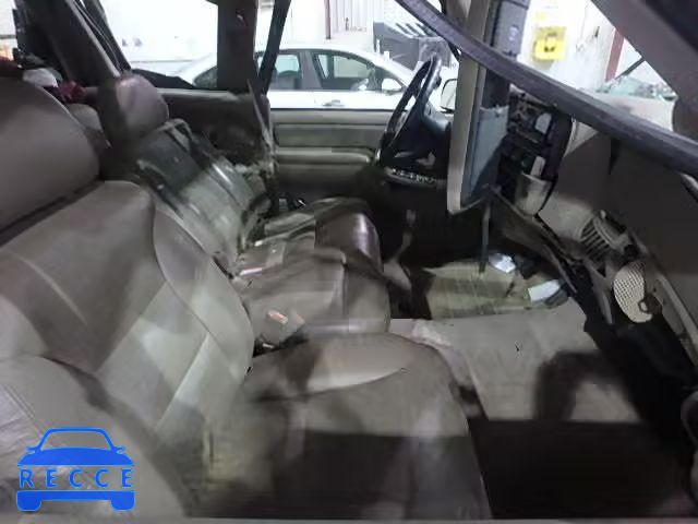 1998 CHEVROLET TAHOE K150 1GNEK13R1WJ339473 image 4