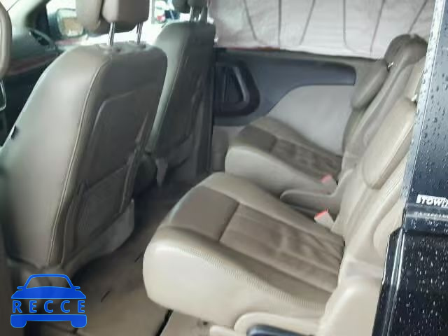 2014 CHRYSLER Town and Country 2C4RC1BG7ER294296 зображення 5