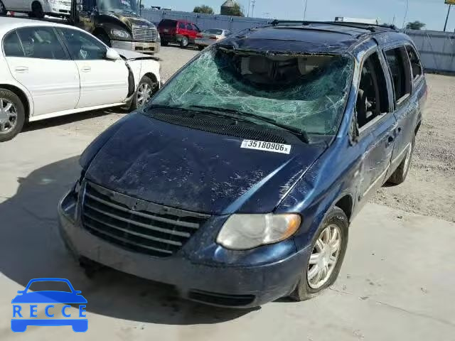 2005 CHRYSLER Town and Country 2C4GP54L05R373533 image 1