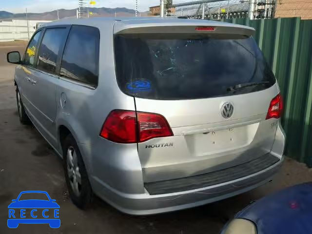 2010 VOLKSWAGEN ROUTAN SEL 2V4RW5DX9AR348385 image 2