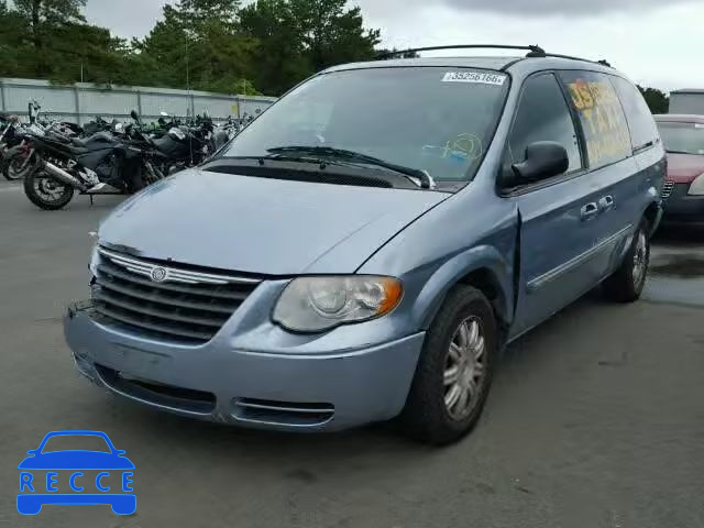2005 CHRYSLER Town and Country 2C4GP54L45R216197 Bild 1