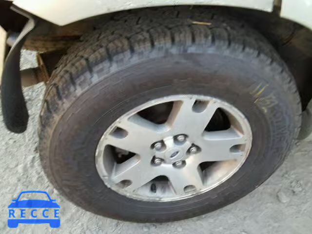 2005 FORD ESCAPE LIM 1FMCU94145KB60947 image 8