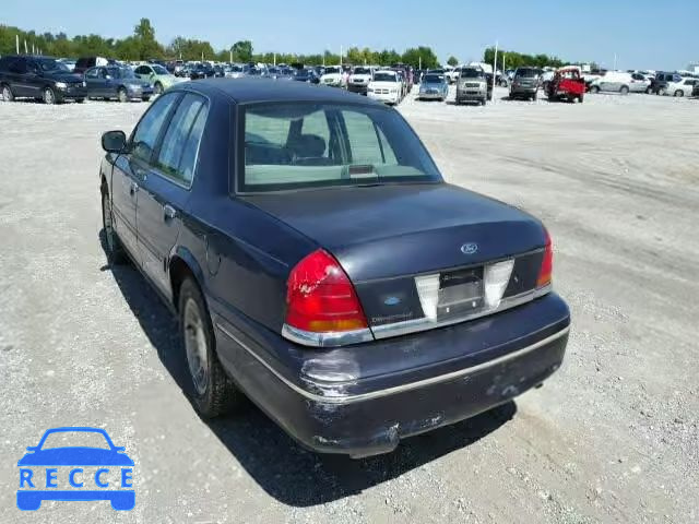 1999 FORD CROWN VICT 2FAFP74W3XX145550 image 2