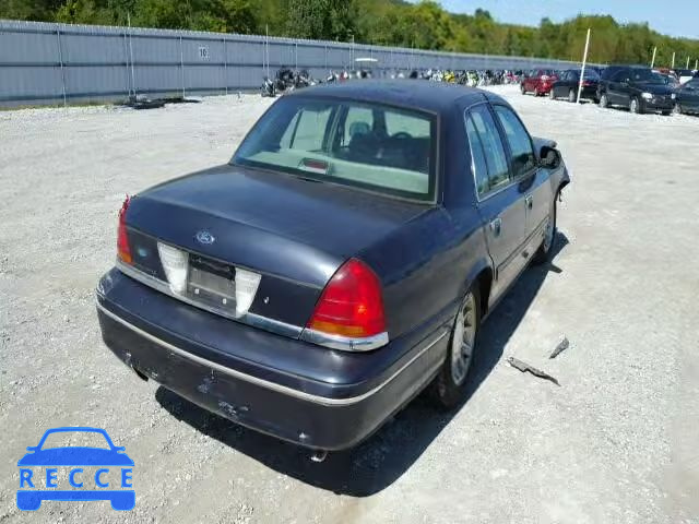 1999 FORD CROWN VICT 2FAFP74W3XX145550 image 3