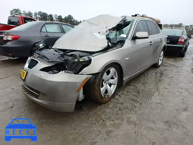 2008 BMW 528I WBANU535X8CT19234 image 1