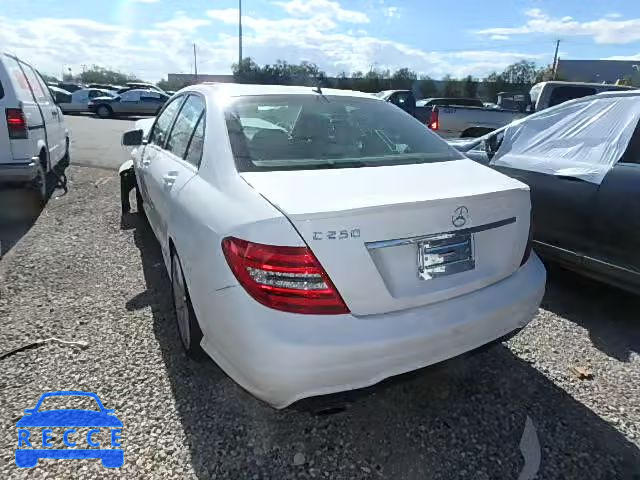 2014 MERCEDES-BENZ C250 WDDGF4HB3EA953142 зображення 2