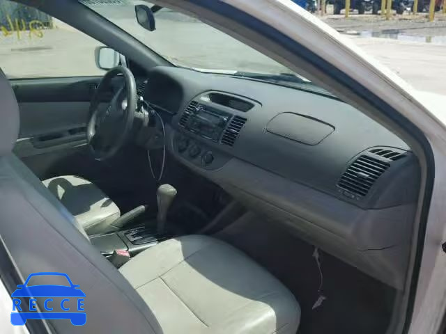 2002 TOYOTA CAMRY LE/X 4T1BE32K72U064733 зображення 8