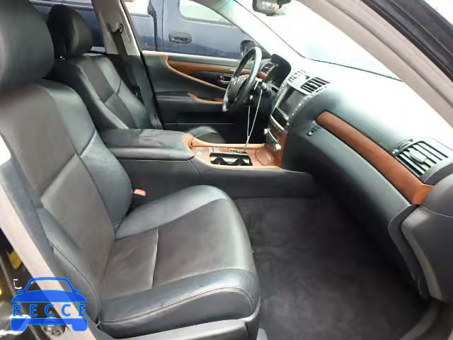 2010 LEXUS LS 460 JTHBL5EF4A5095353 зображення 4