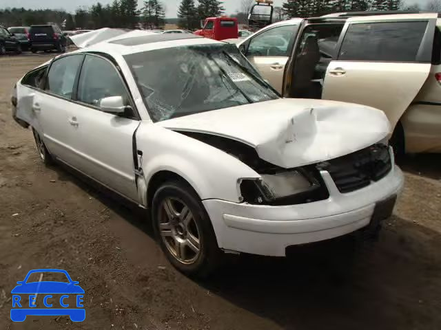 2000 VOLKSWAGEN PASSAT GLX WVWUH23B8YE335931 Bild 0