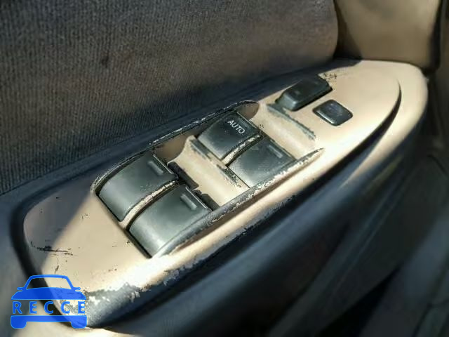 1999 TOYOTA CAMRY LE/X JT2BF28K6X0213935 image 9
