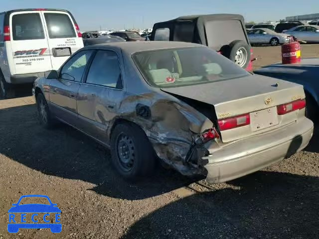 1999 TOYOTA CAMRY LE/X JT2BF28K6X0213935 image 2