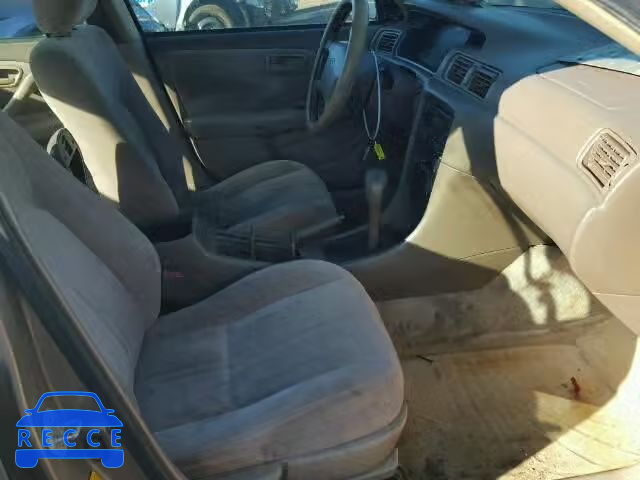 1999 TOYOTA CAMRY LE/X JT2BF28K6X0213935 image 4