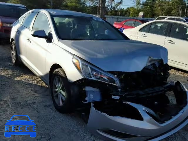 2016 HYUNDAI SONATA SE 5NPE24AF1GH303909 image 0