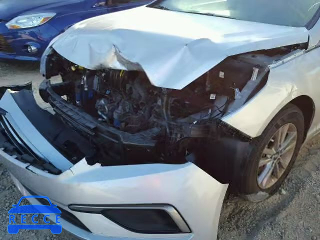 2016 HYUNDAI SONATA SE 5NPE24AF1GH303909 Bild 8