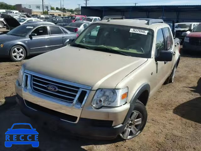 2007 FORD EXPLORER S 1FMEU318X7UA03843 image 1