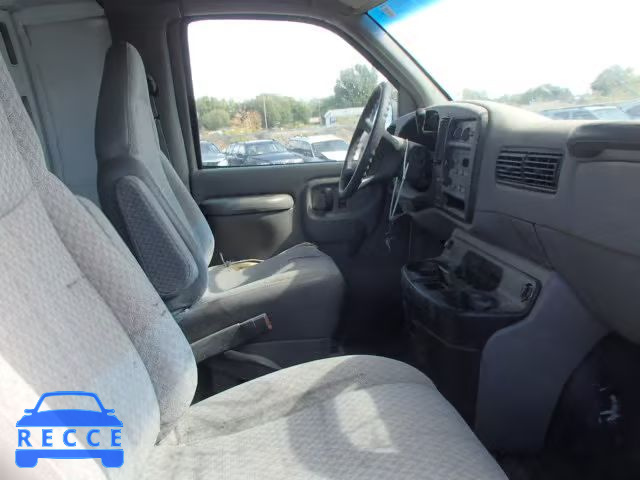 2001 GMC SAVANA G35 1GTHG35R811122916 image 4