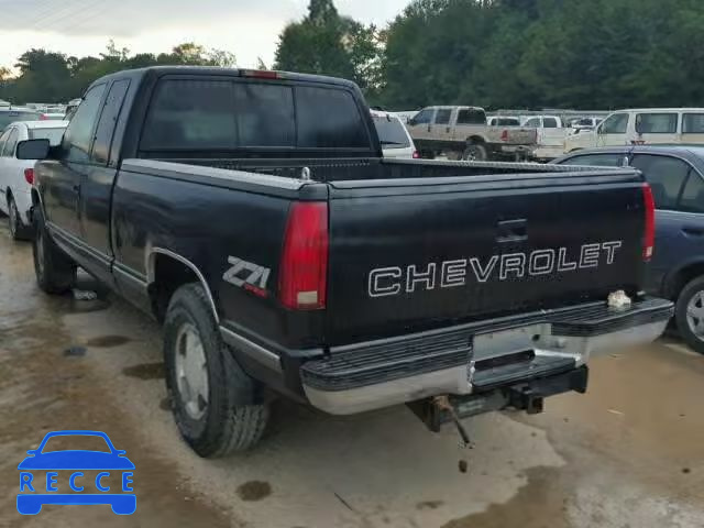 1999 CHEVROLET K1500 1GCEK19R8XR134591 Bild 2