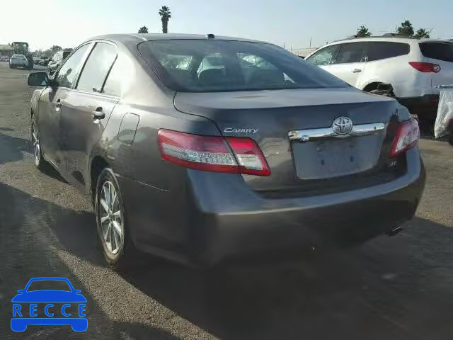 2011 TOYOTA CAMRY/SE/L 4T4BF3EKXBR147796 image 2