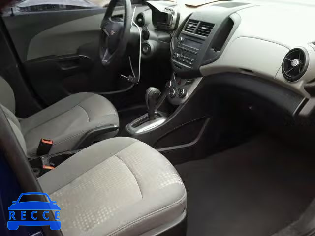 2014 CHEVROLET SONIC LS 1G1JA5SH8E4123166 зображення 4