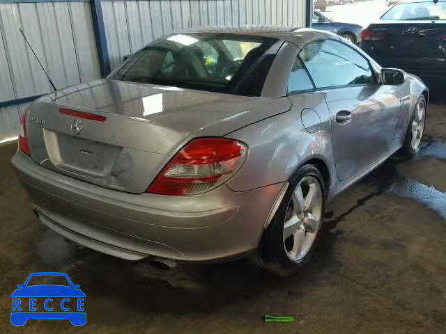 2005 MERCEDES-BENZ SLK350 WDBWK56FX5F030400 зображення 3