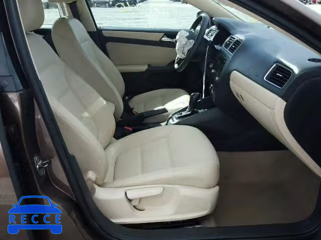 2011 VOLKSWAGEN JETTA SE 3VWDX7AJ6BM056552 image 4