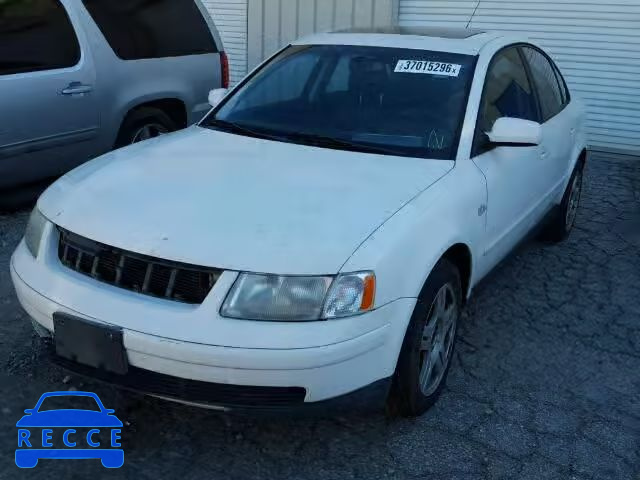 2000 VOLKSWAGEN PASSAT GLX WVWUH23B1YE236416 Bild 1