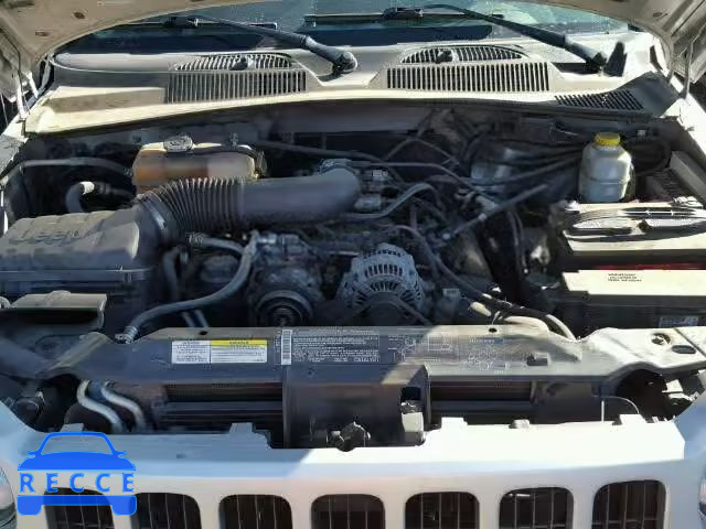 2005 JEEP LIBERTY SP 1J4GL48K75W555349 image 6