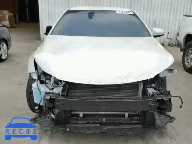 2016 TOYOTA CAMRY LE/X 4T1BF1FK5GU229942 image 9