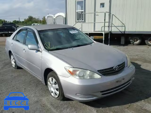 2004 TOYOTA CAMRY LE/X 4T1BE32KX4U373924 image 0