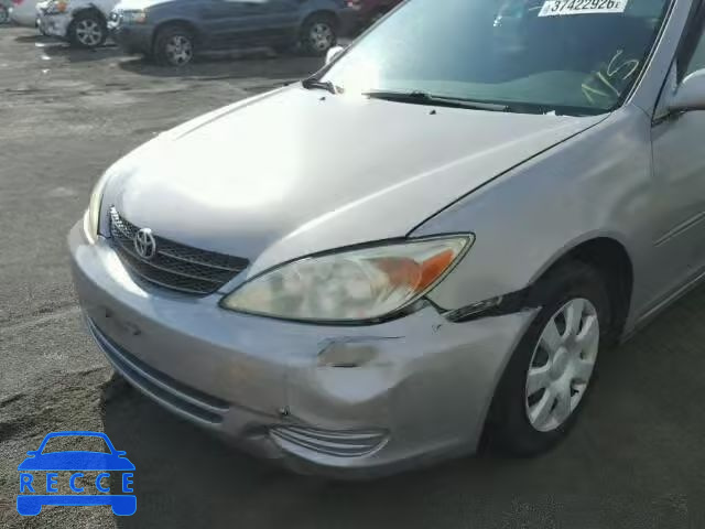 2004 TOYOTA CAMRY LE/X 4T1BE32KX4U373924 Bild 8