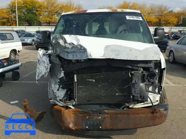 2005 CHEVROLET EXPRESS G1 1GCFG15X551218275 image 8