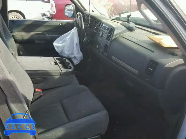 2009 GMC SIERRA K15 2GTEK290091133812 image 4